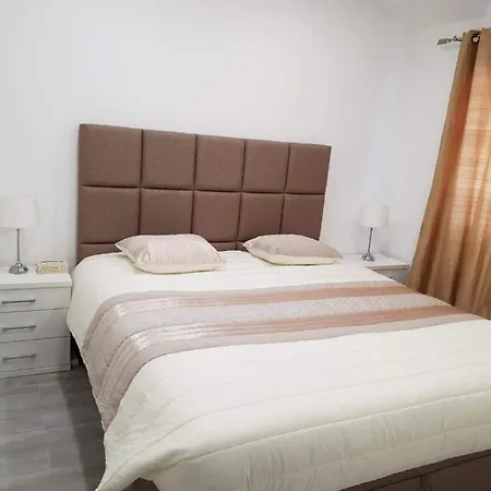 Quinta Baia Αλμπουφέιρα