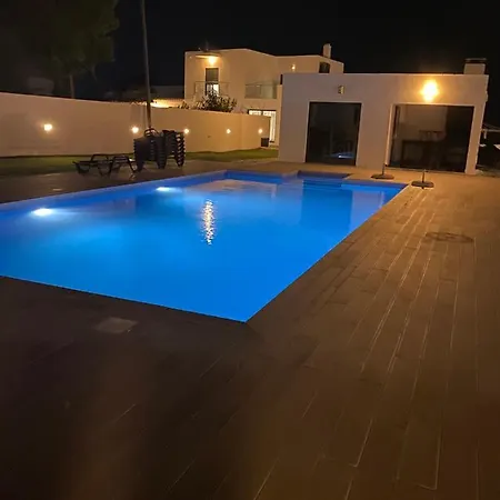 Quinta Baia * Αλμπουφέιρα